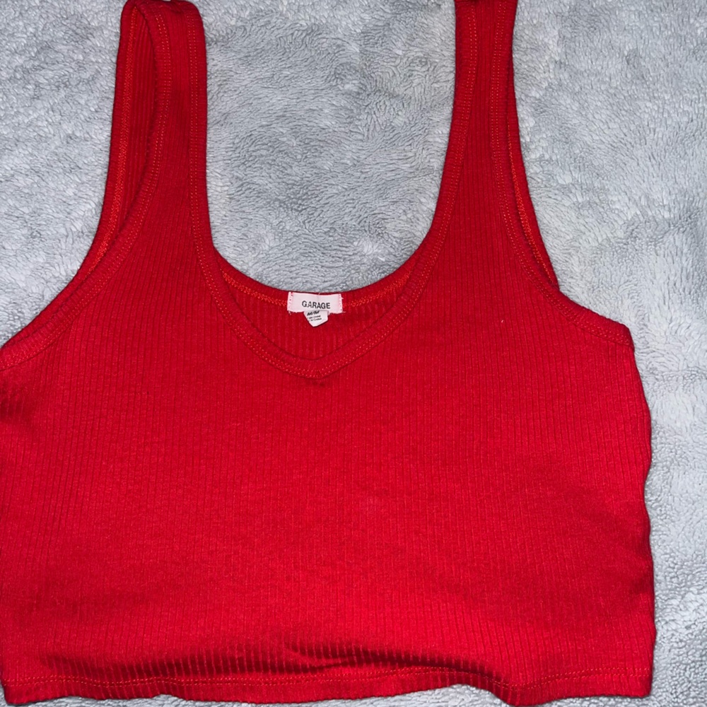 Garage crop top